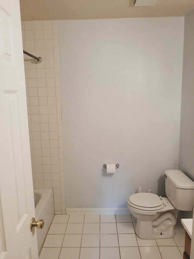 Bathroom - 505 Aster Ct