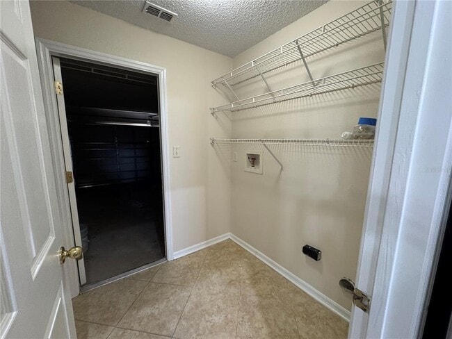 Building Photo - 4436 Middleburg Ct