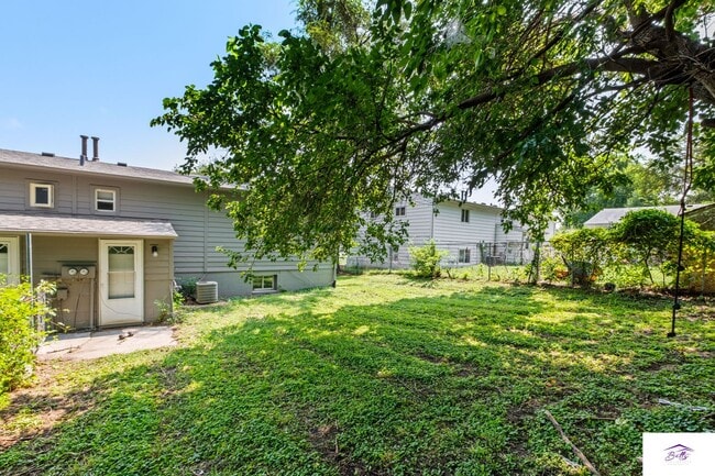 Building Photo - 3012 Menke Cir