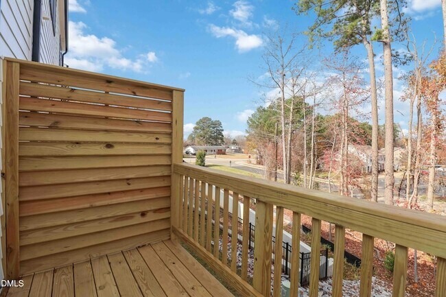 Building Photo - 3615 Elm Grv Ln