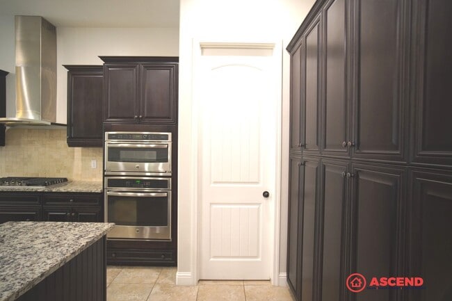 Building Photo - Breathtaking Home Off Calloway and Snow Rd!