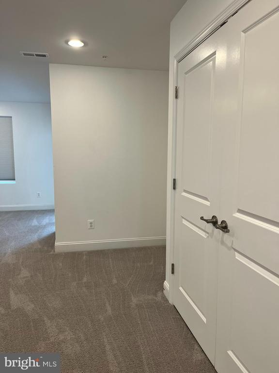 Building Photo - 1225 Fenwick Rd