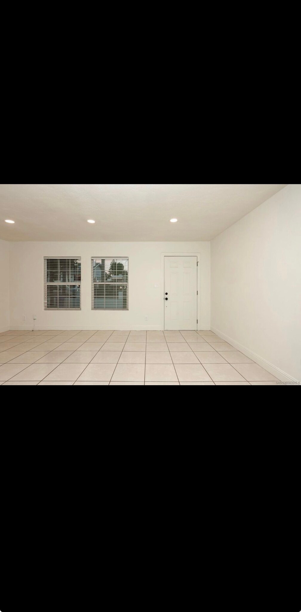Building Photo - 220 S Pardee St