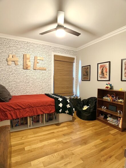 Building Photo - 423 Rivermont Dr