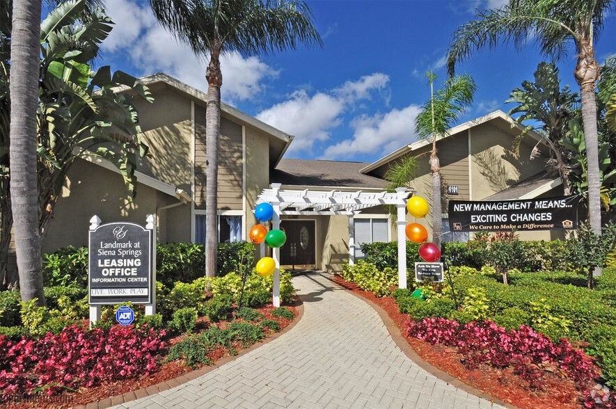 Goldelm at Metro West - 6101 Westgate Dr Orlando FL 32835 | Apartment ...