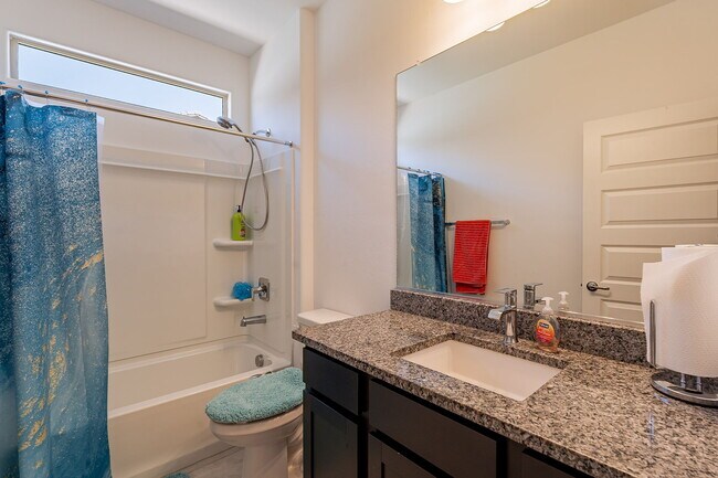 Building Photo - 9724 E Lynx Lk Trl
