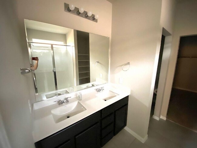 Building Photo - 6713 Ranchito Dr