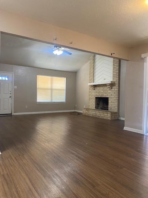 Building Photo - 902 Country Aire Dr