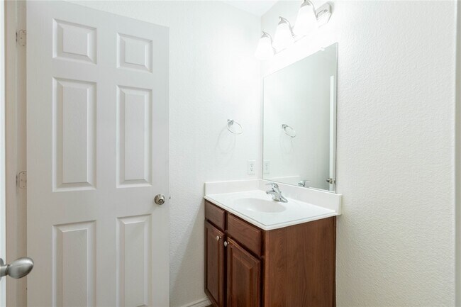 Building Photo - 5105 Spyglass Ln