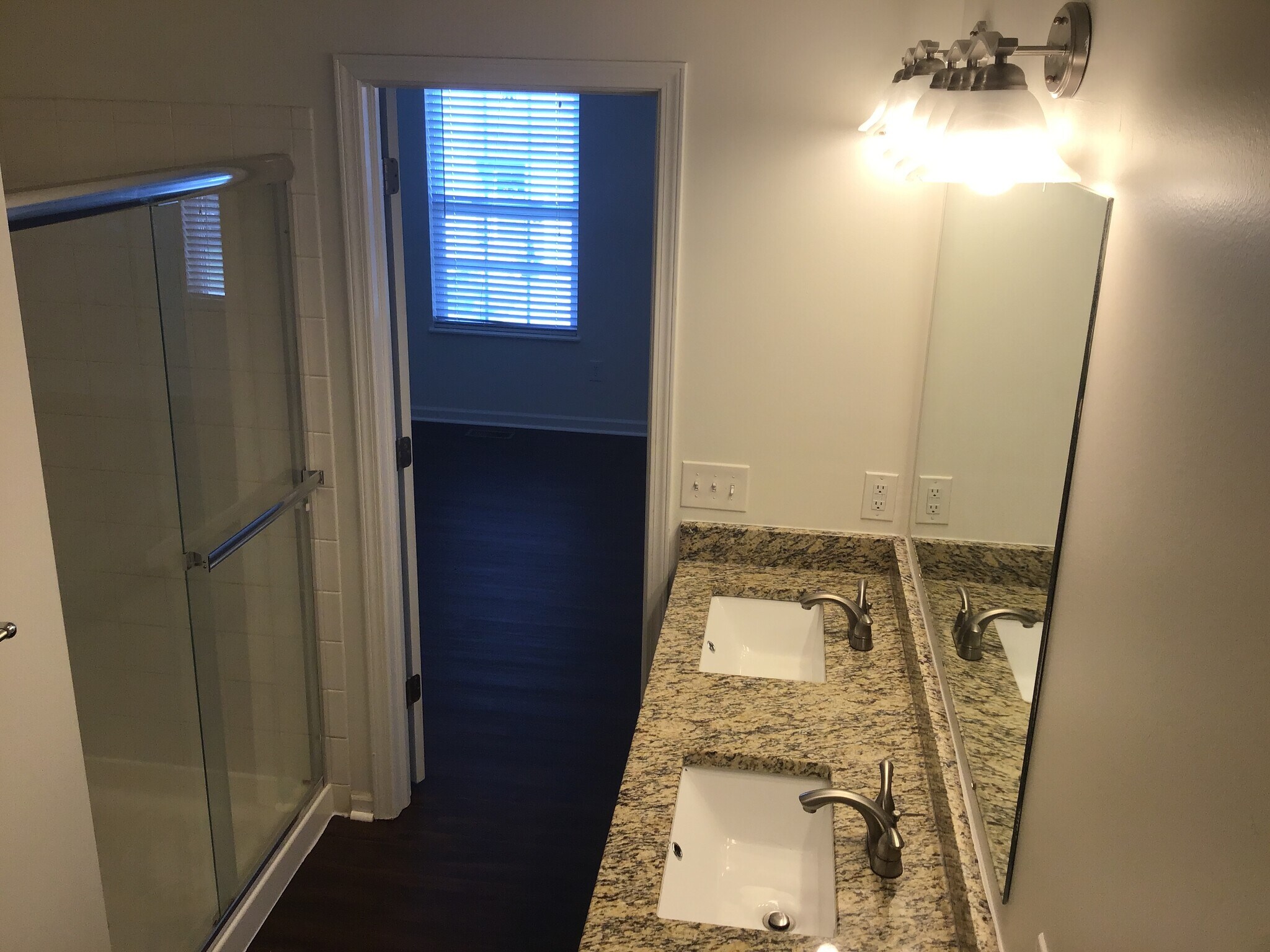 Building Photo - 122 Faulkner Dr