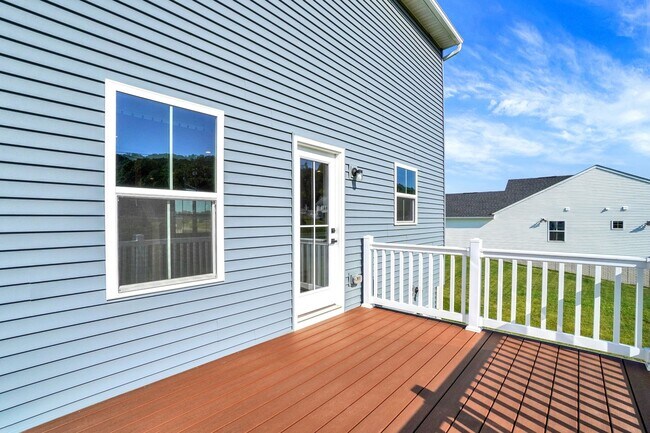 Building Photo - 69 Summerfield Dr