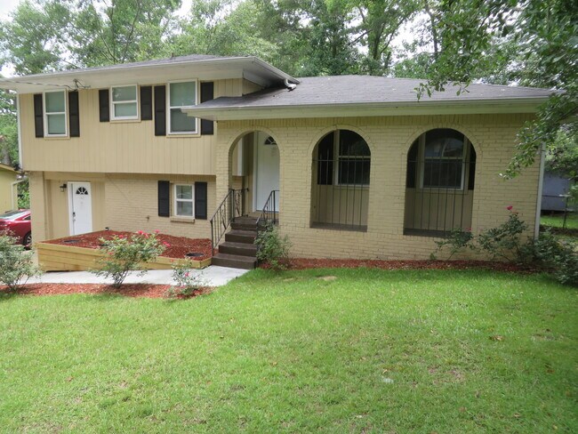 Primary Photo - 3755 Cedar Hurst Way