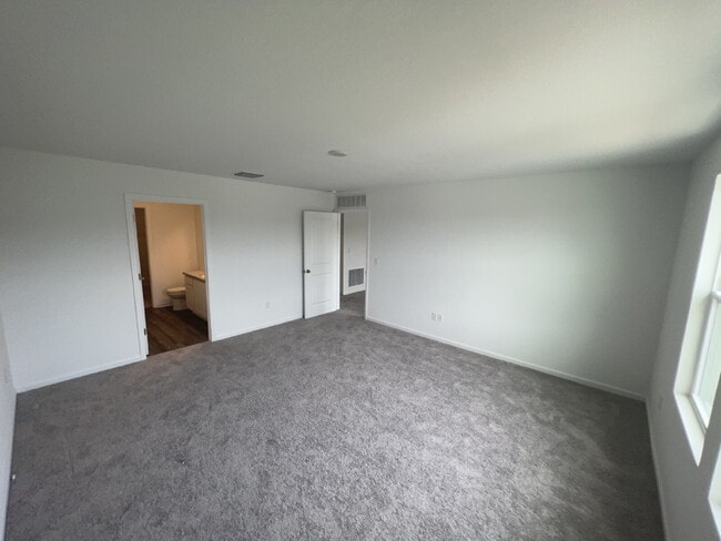 Building Photo - 35522 Shade Fern Ln