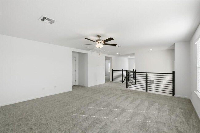 Building Photo - 413 Doodle Ln