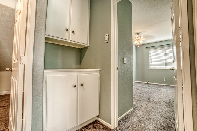 Building Photo - 25624 Wordsworth Ln