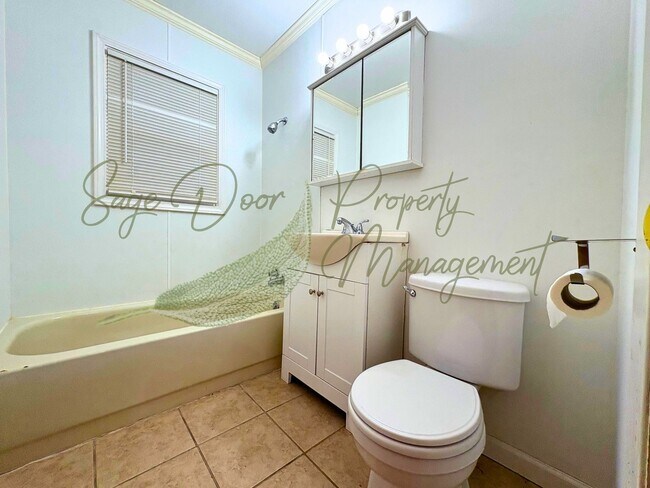 Building Photo - CHARMING HOME WITH GARAGE, LARGE BASEMENT,...