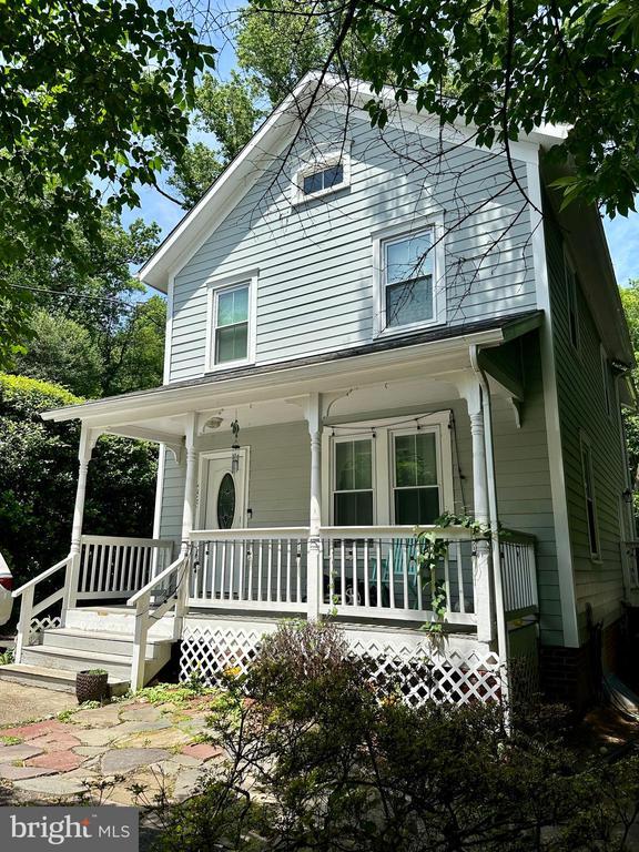 Building Photo - 4023 Jones Bridge Rd