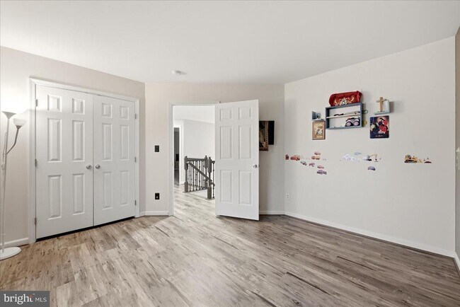 Building Photo - 10545 Turning Grass Way
