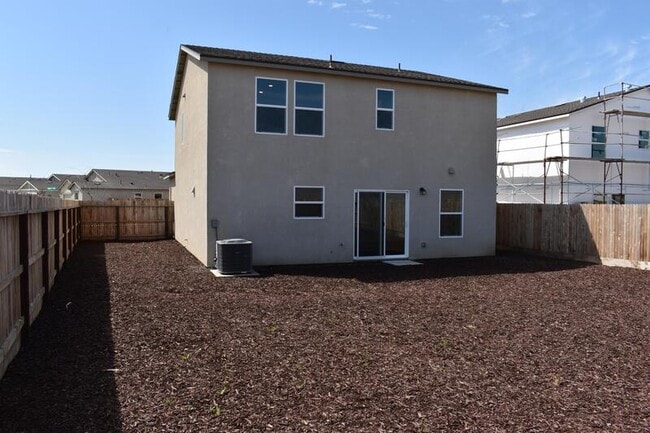 Building Photo - 703 Irma Dr