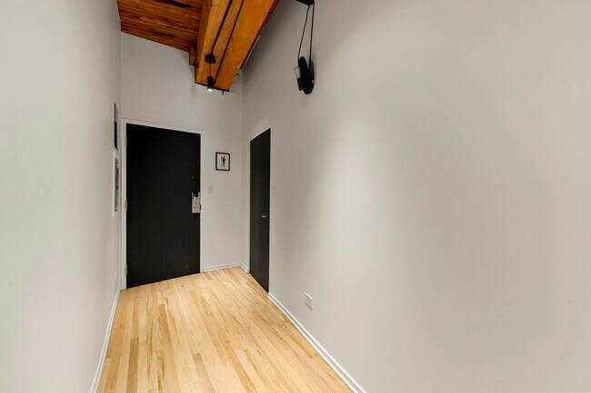 Building Photo - 1670 N Claremont Ave