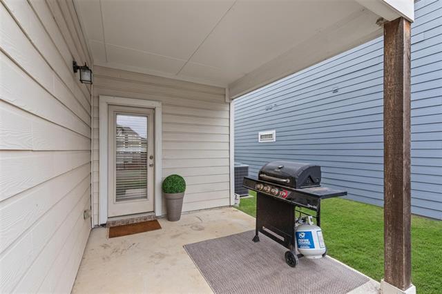 Building Photo - 3530 Peterborough Mews