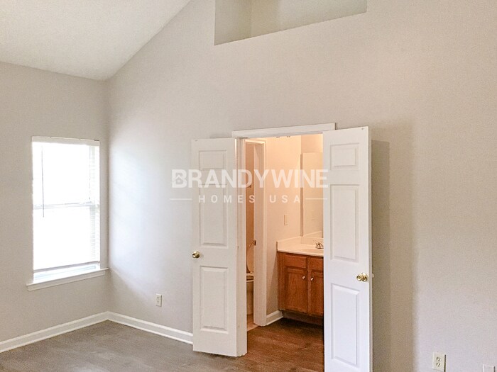 Building Photo - 3960 Gavick Dr