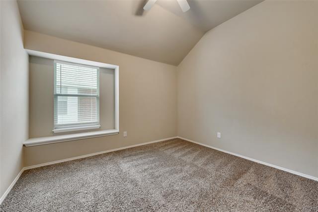 Building Photo - 2509 Persimmon Dr