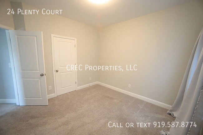 Building Photo - 24 Plenty Ct