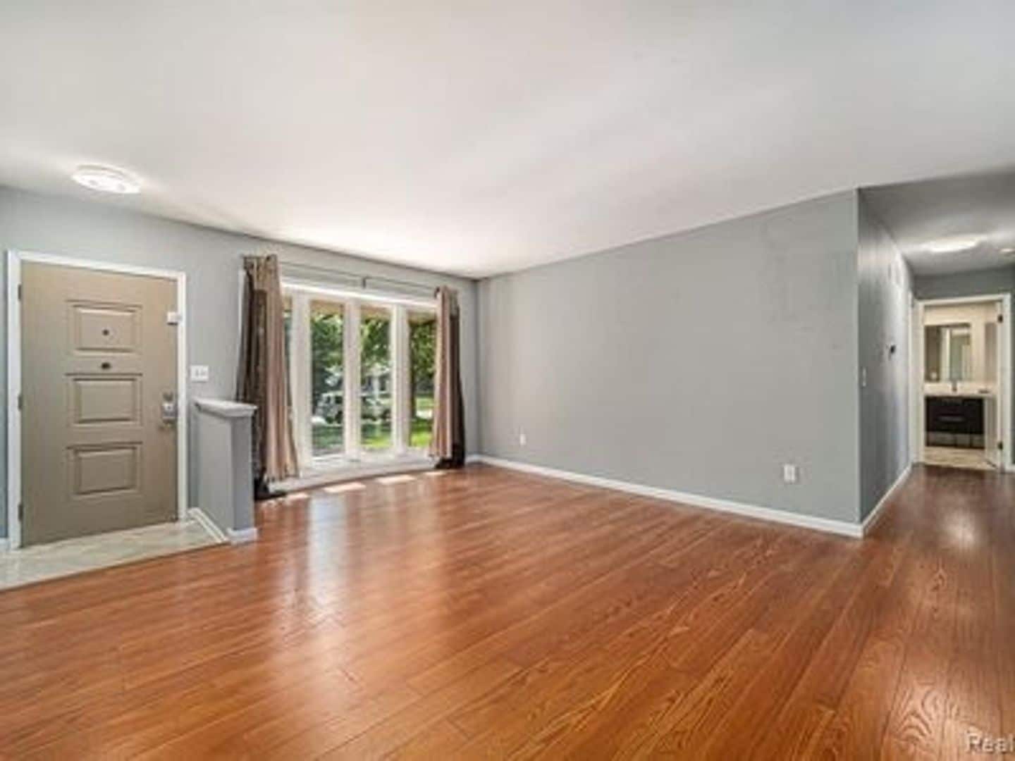 Building Photo - 3537 Millay Dr