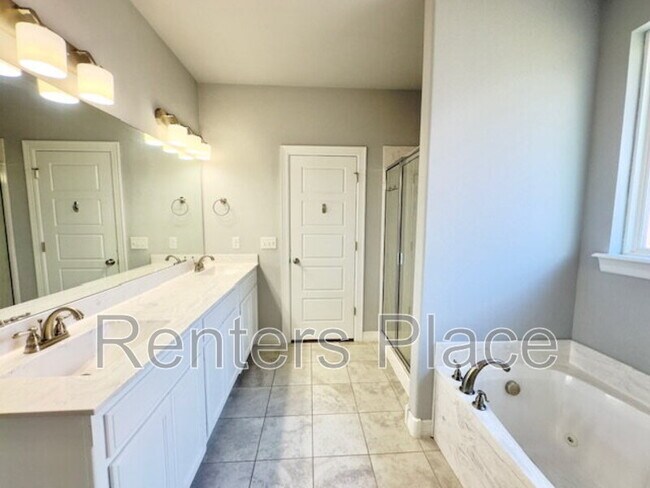 Building Photo - 130 W 130th St S