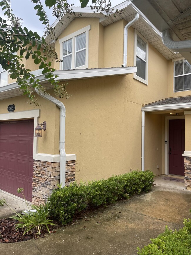 Building Photo - 2338 Red Moon Dr