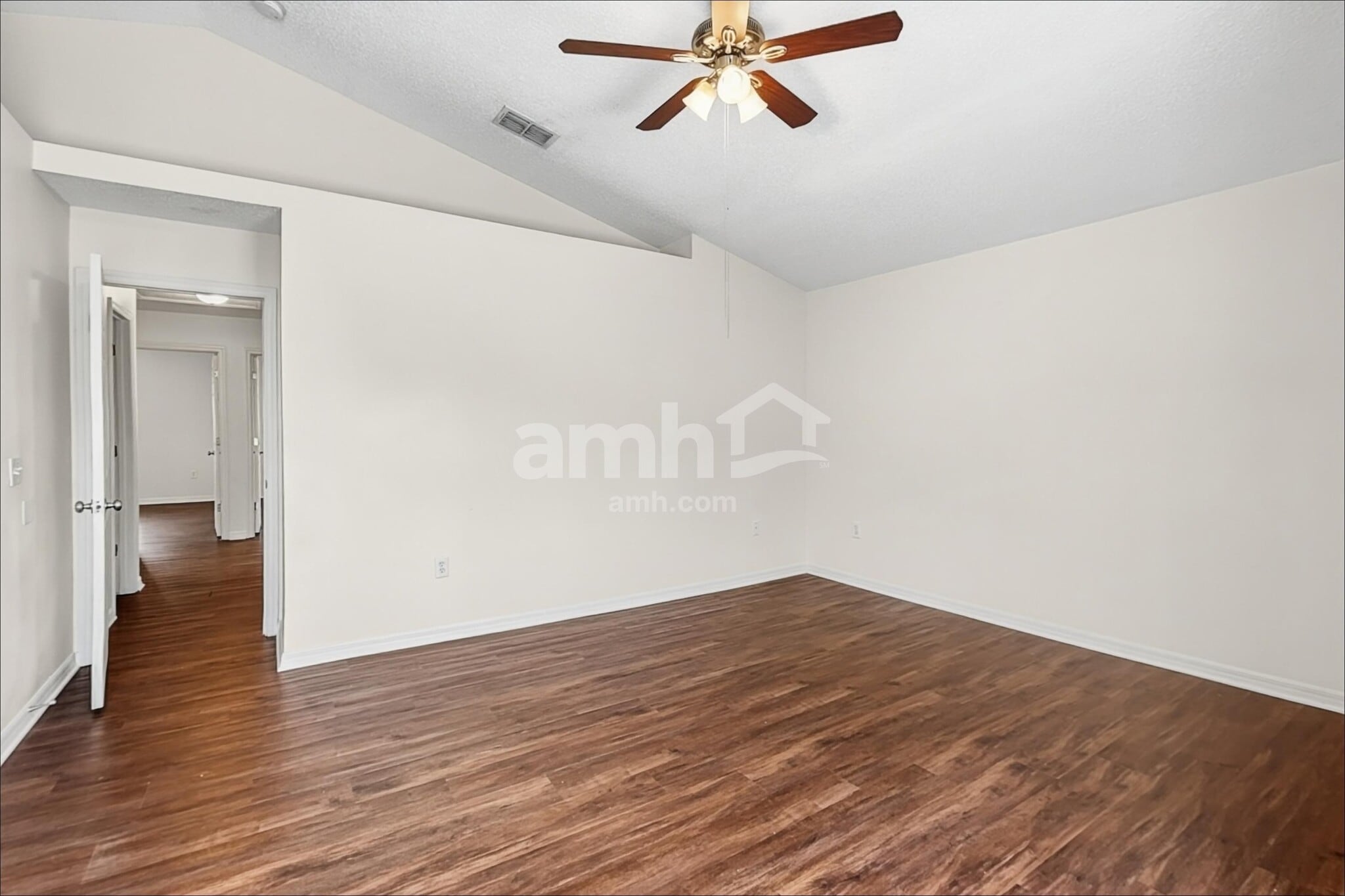 Building Photo - 10421 Opus Dr