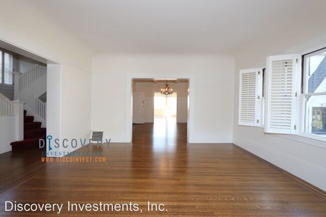 Building Photo - 4 br, 2.5 bath House - 532 Magnolia Avenue