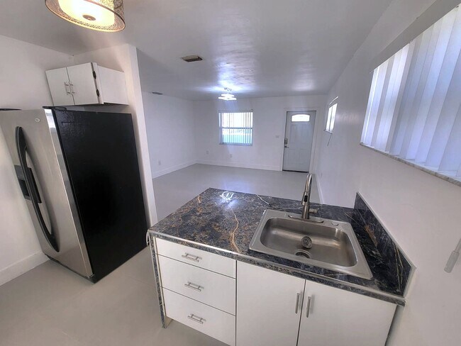 Building Photo - 20526 SW 92nd Ct