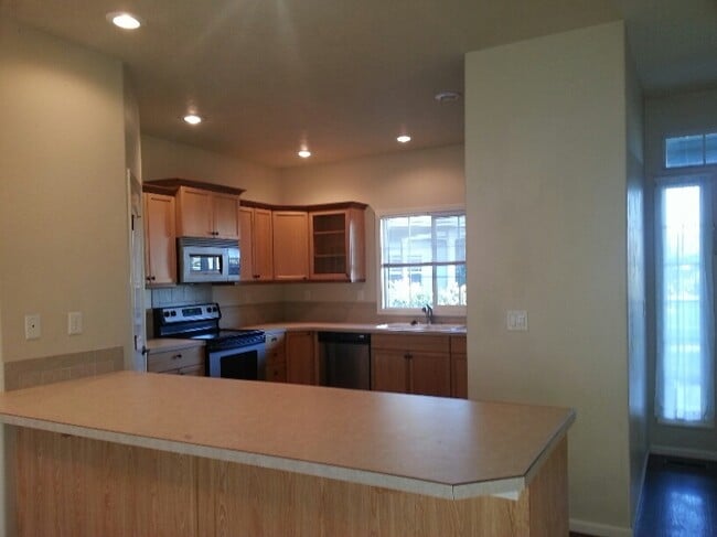 Building Photo - 2823 W Turin Ct
