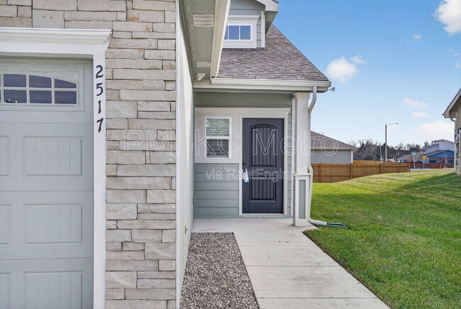 Building Photo - 2517 Arlene Pl