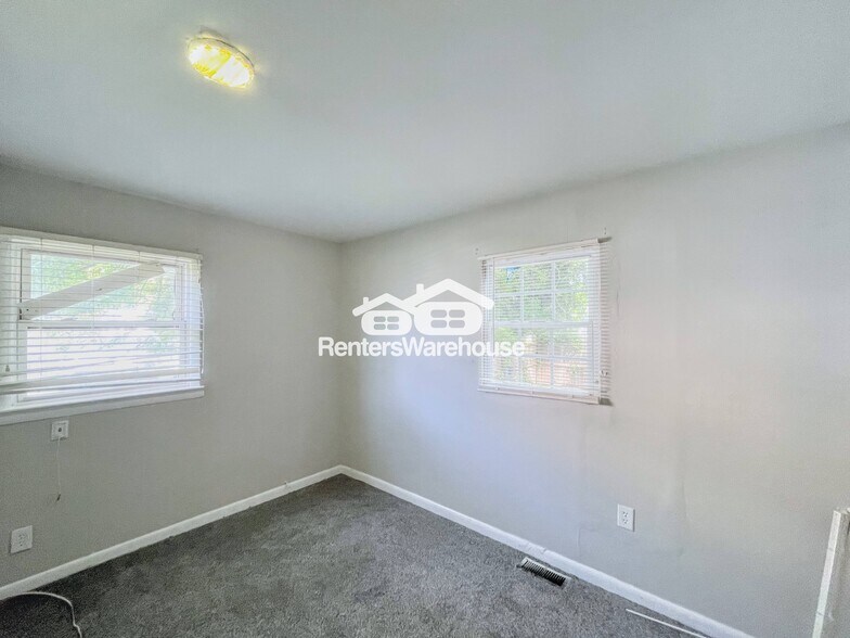 Building Photo - 1247 23rd St