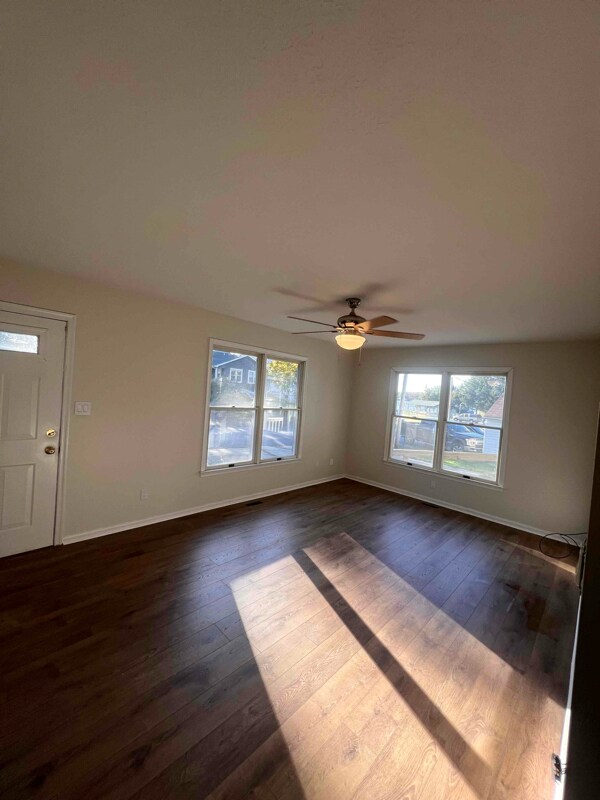 Building Photo - 39564 Potomac Ave