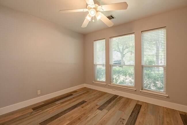 Building Photo - 3018 Rock Rose Pl