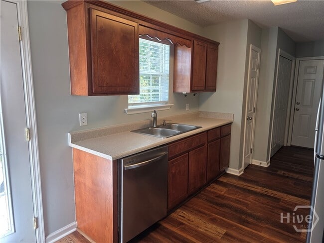 Building Photo - 103 Reese Way