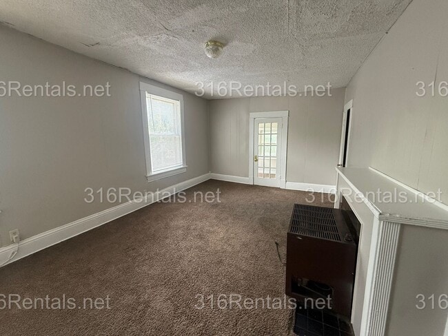 Building Photo - 241-243.5-2435 N Chautauqua St