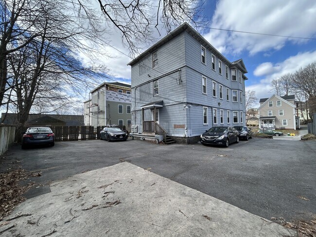 Building Photo - 49 Beaver St