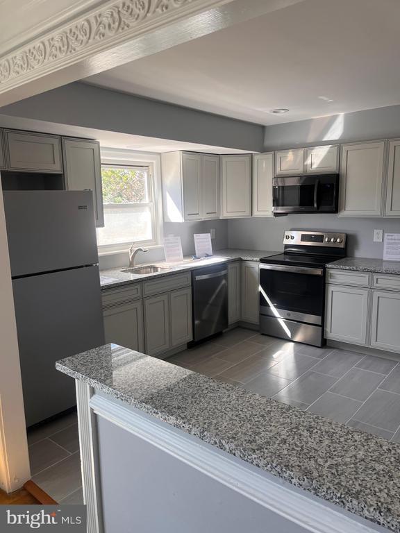Building Photo - 9226 Limestone Pl