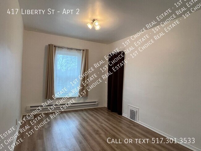 Building Photo - 417 Liberty St