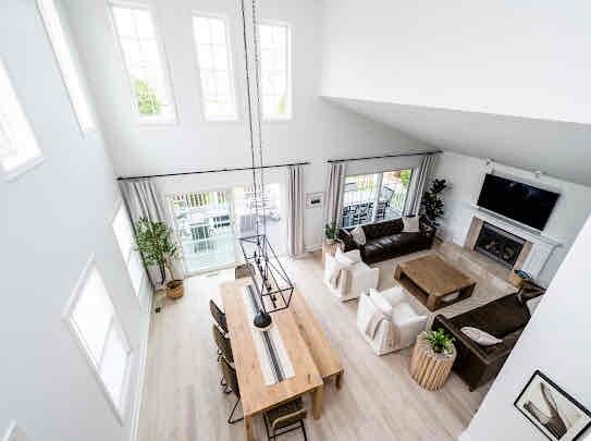 Building Photo - 428 Island Pointe Dr