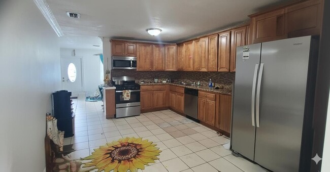 Building Photo - 1769 Keenland Cir