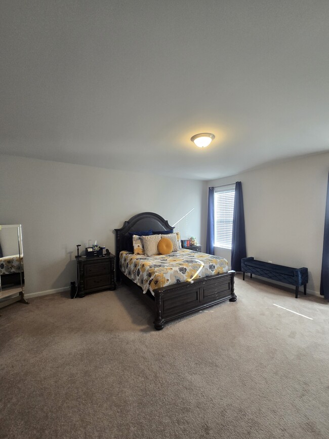 Building Photo - 9227 Magellan Pkwy