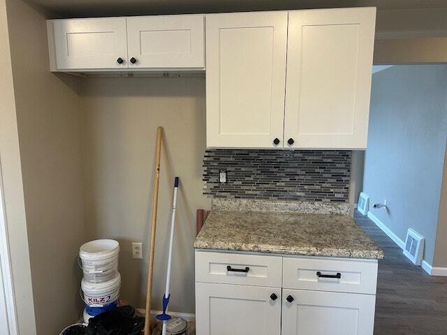 Building Photo - 3810 E 365th St