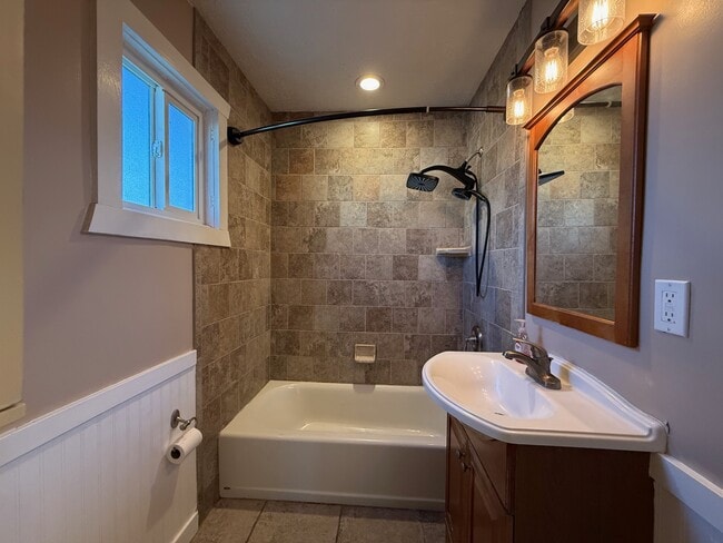 Building Photo - 1859 W 11800 S