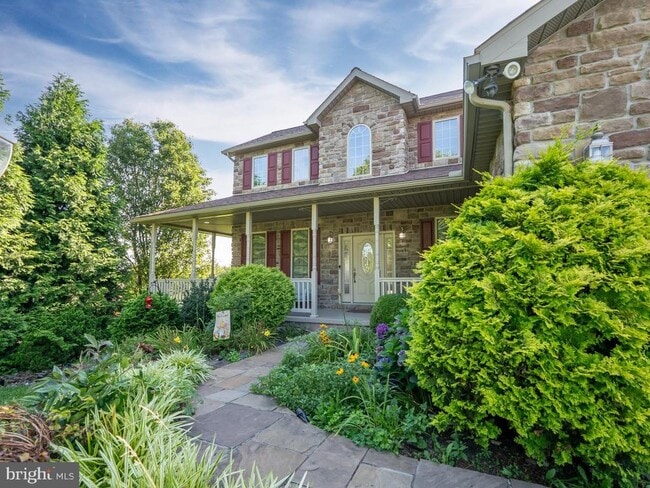 Building Photo - 1458 Highfield Ct